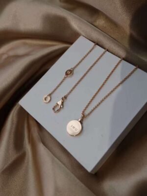 520 Necklace JWL01175