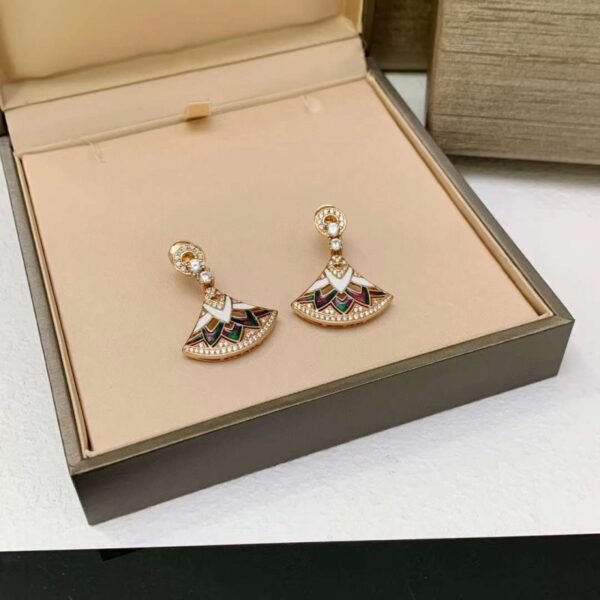 Rose De Noel Earrings JWL00256
