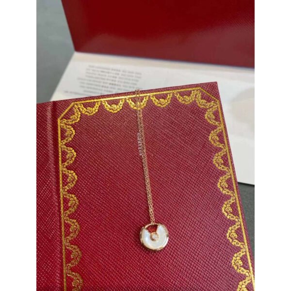 Classic Amulet Necklace JWL01164