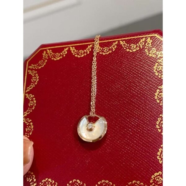 Classic Amulet Necklace JWL01164