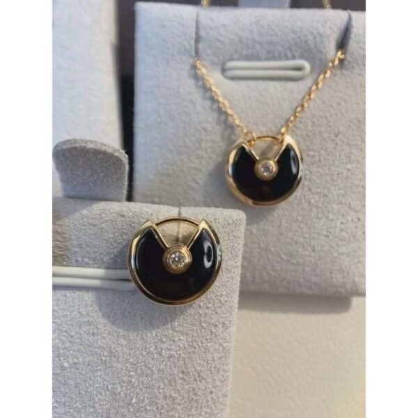 Amulette Stud JWL00178