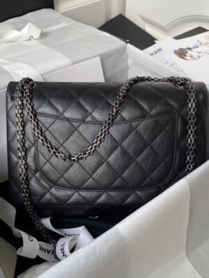Chanel-Black-Flap-Bag-BCH00764-2.jpg