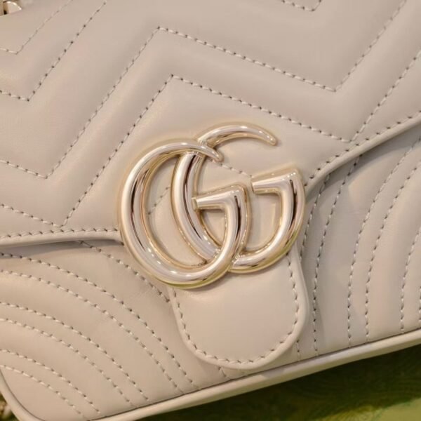 Gucci GG Marmont Fang Hand Bag BG0525240