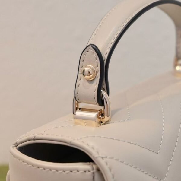 Gucci GG Marmont Fang Hand Bag BG0525240