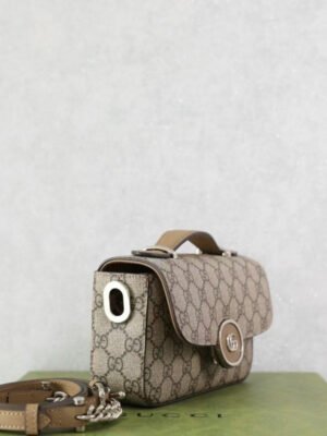 Gucci_Petite_GG_Bag_BG0525225_2_f2634ba6-069d-49e4-9d93-064d8230bc27.jpg